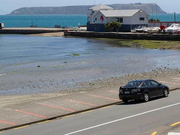 Moana Lodge Plimmerton Eksteriør billede