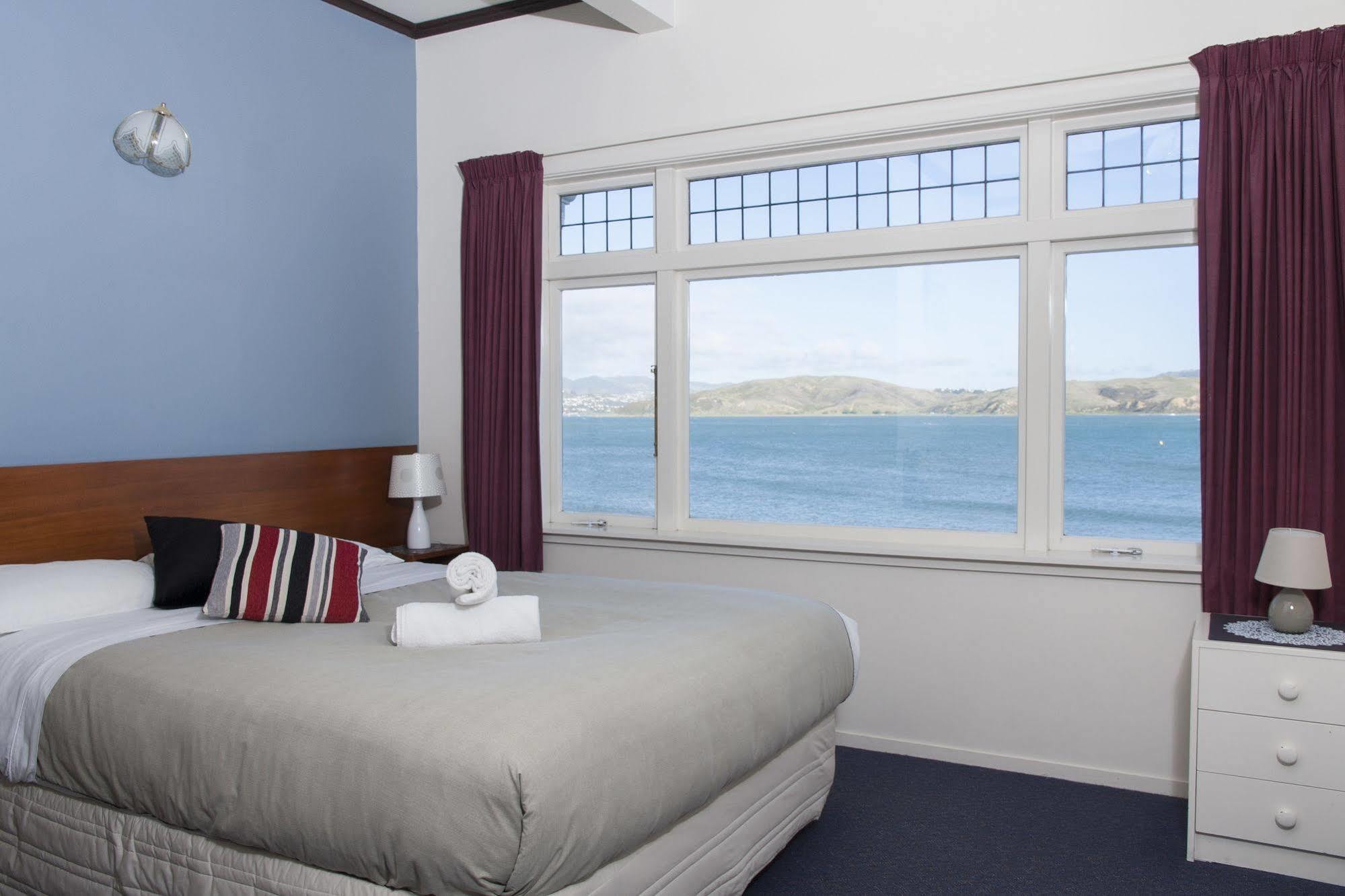 Moana Lodge Plimmerton Eksteriør billede