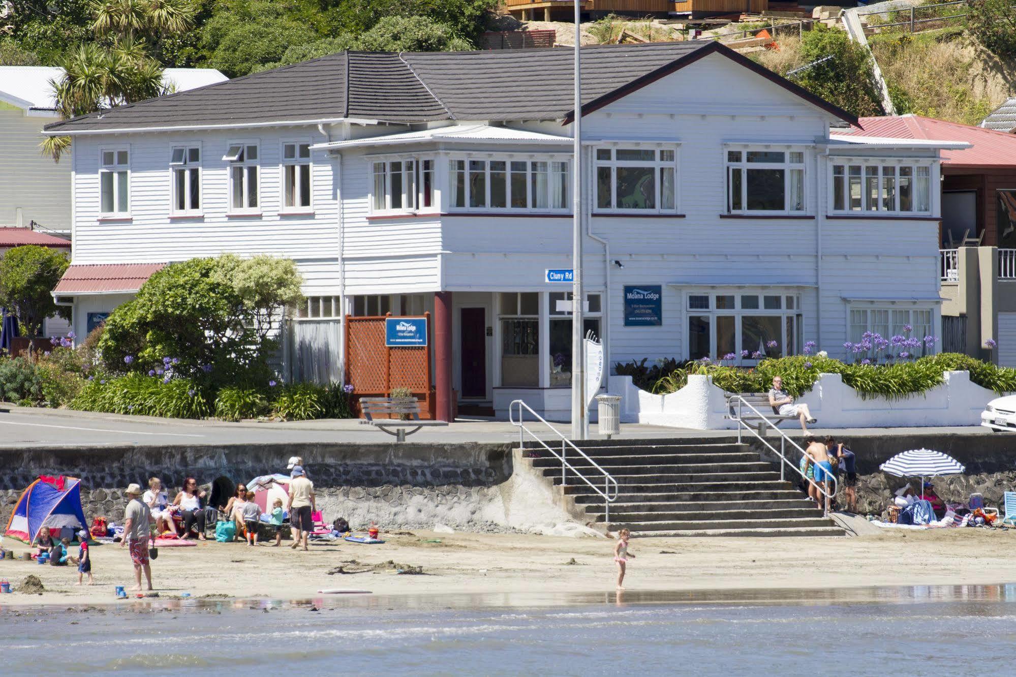 Moana Lodge Plimmerton Eksteriør billede