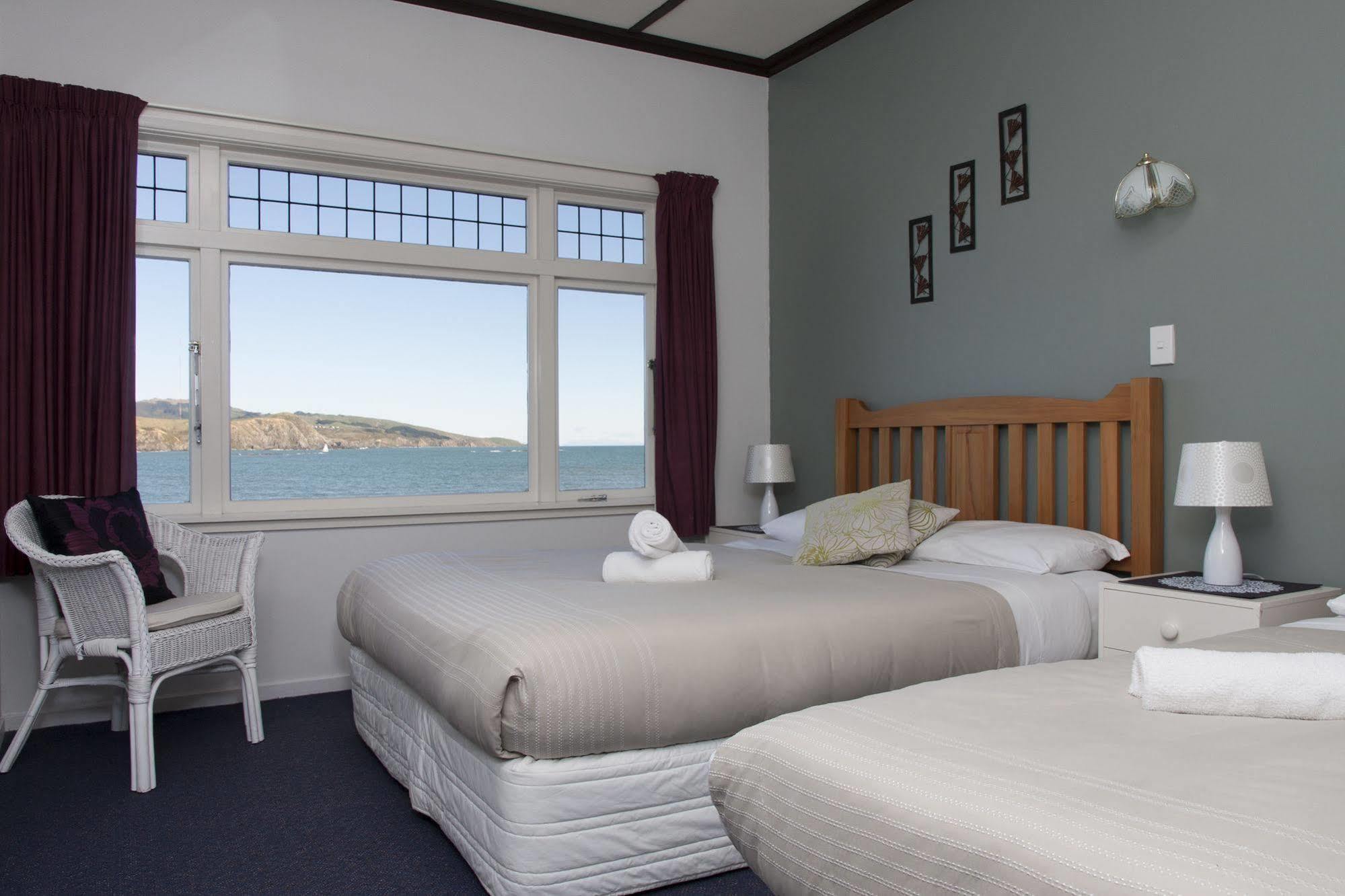 Moana Lodge Plimmerton Eksteriør billede